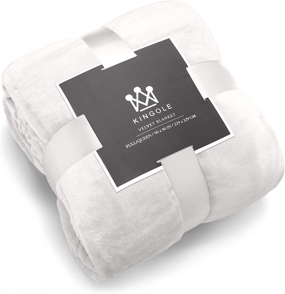 white cotton bed sheets
